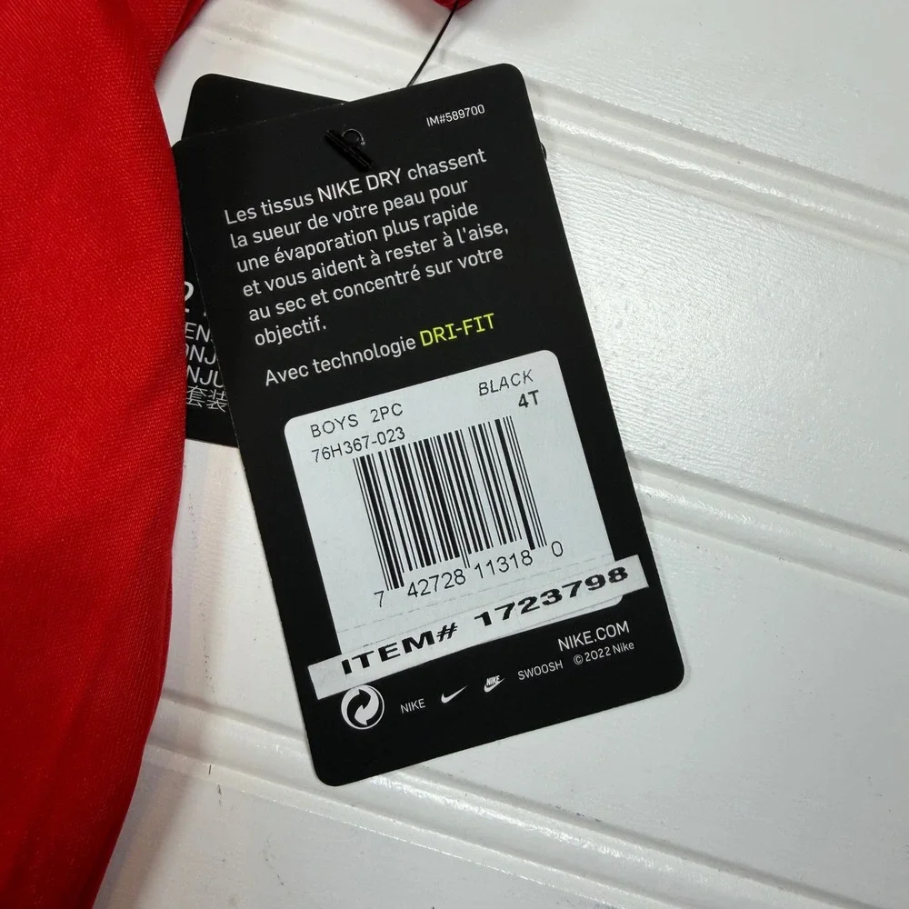 Nike Boys Dri-FIT 2PC T-Shirt and Shorts Set Red Black 4T 76H367-023